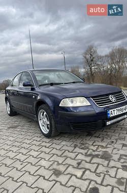 Седан Volkswagen Passat 2001 в Болехове