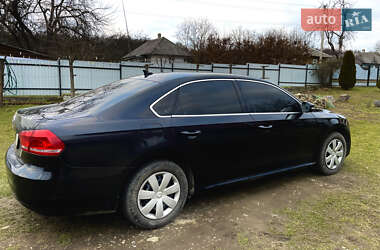 Седан Volkswagen Passat 2012 в 