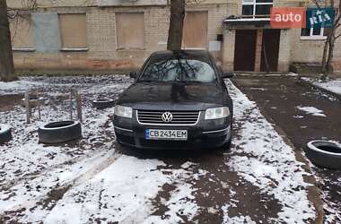 Седан Volkswagen Passat 2003 в Чернигове