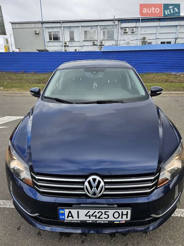 Седан Volkswagen Passat 2013 в Борисполе