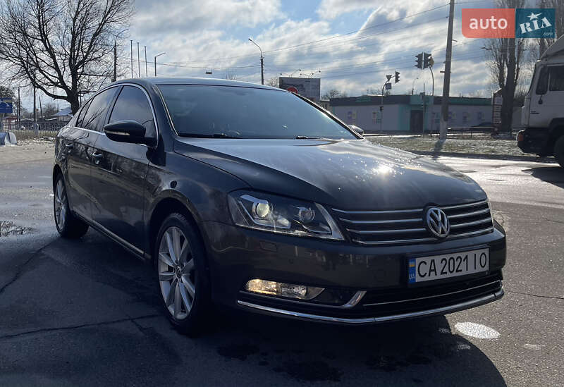Седан Volkswagen Passat 2013 в Черкассах фото 5 Седан Volkswagen Passat 2013 в Черкассах
