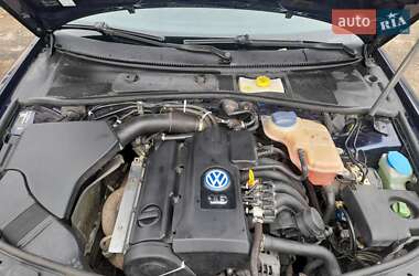 Универсал Volkswagen Passat 2002 в 