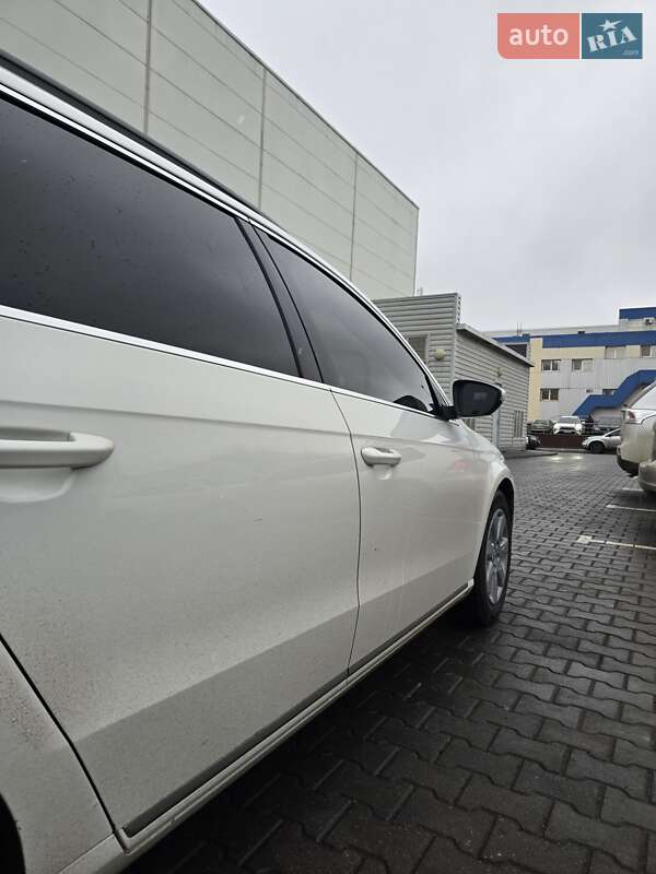 Универсал Volkswagen Passat 2011 в Черновцах фото 6 Универсал Volkswagen Passat 2011 в Черновцах