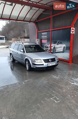 Універсал Volkswagen Passat 2001 в Городку