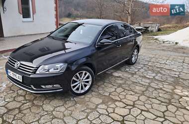 Седан Volkswagen Passat 2011 в Львові