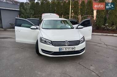 Седан Volkswagen Passat 2011 в Кременчуці