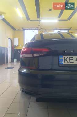 Седан Volkswagen Passat 2020 в 