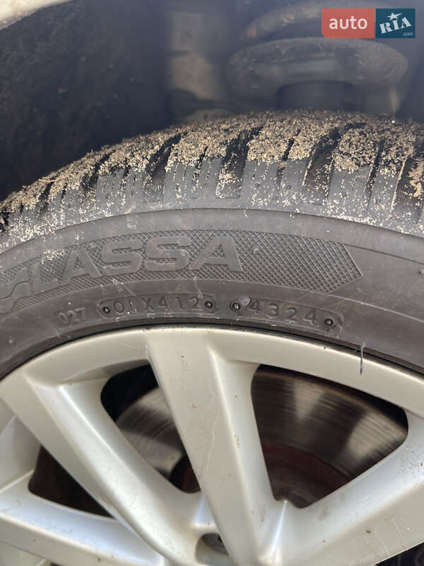 Універсал Volkswagen Passat 2013 в Маневичах