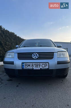 Седан Volkswagen Passat 2001 в Виноградові