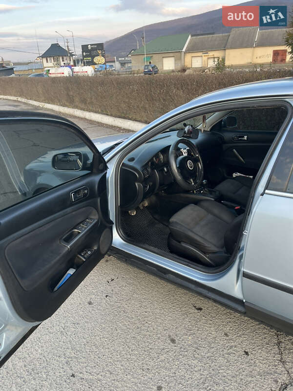 Седан Volkswagen Passat 2001 в Ужгороде