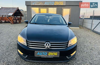 Седан Volkswagen Passat 2013 в Иршаве