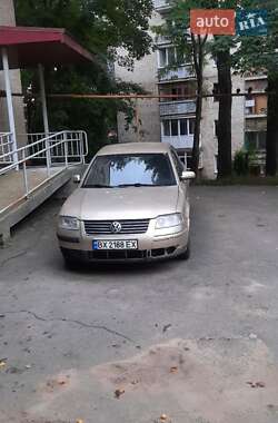 Седан Volkswagen Passat 2001 в Хмельницькому