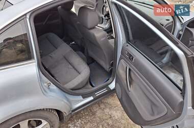 Седан Volkswagen Passat 2004 в 