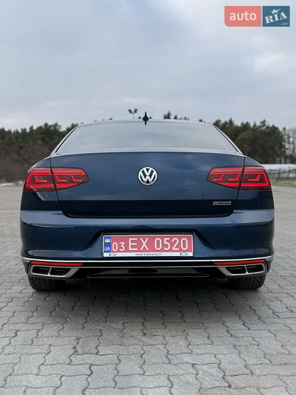 Седан Volkswagen Passat 2020 в Рава-Русской