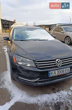 Седан Volkswagen Passat 2012 в Києві