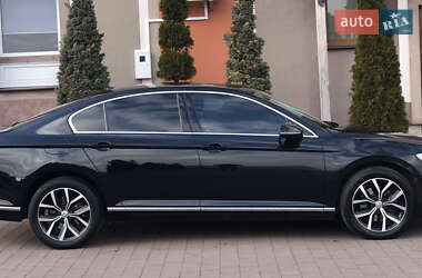 Седан Volkswagen Passat 2018 в Стрию