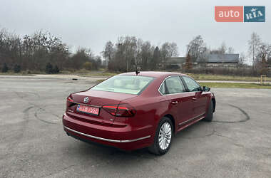 Седан Volkswagen Passat 2017 в 