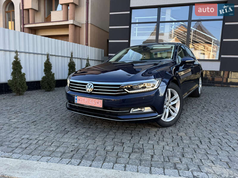 Седан Volkswagen Passat 2016 в Тячеве