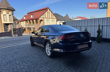 Седан Volkswagen Passat 2016 в Тячеве