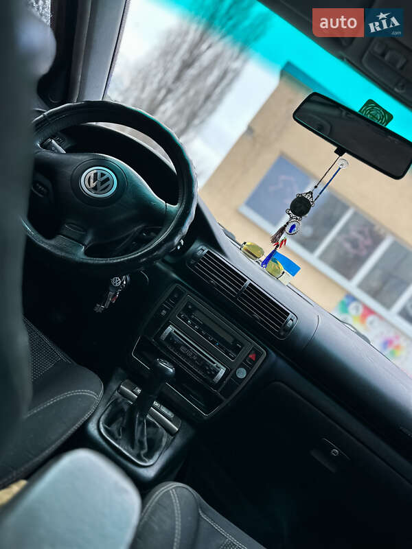 Седан Volkswagen Passat 1997 в Харкові