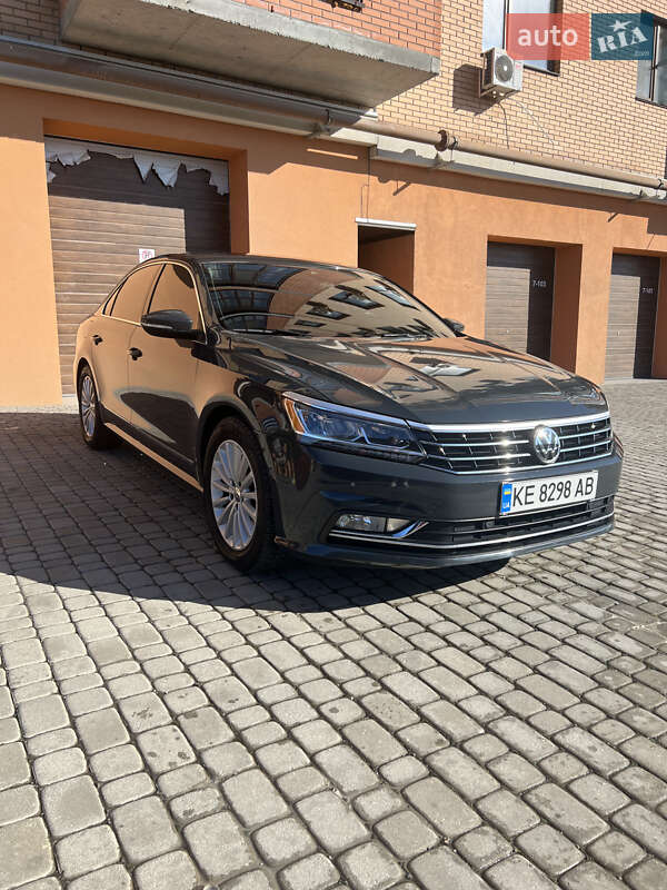 Седан Volkswagen Passat 2017 в Дніпрі