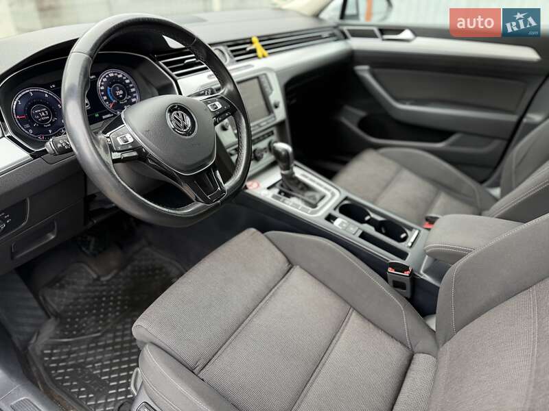 Универсал Volkswagen Passat 2015 в Виннице фото 17 Универсал Volkswagen Passat 2015 в Виннице