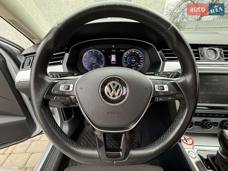 Универсал Volkswagen Passat 2015 в Виннице фото 22 Универсал Volkswagen Passat 2015 в Виннице