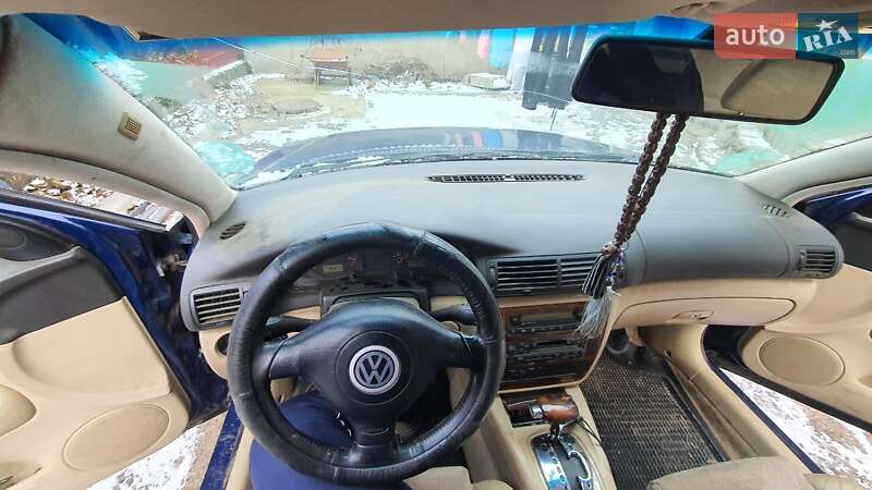 Универсал Volkswagen Passat 1998 в Шполе