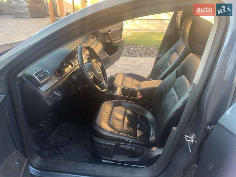 Універсал Volkswagen Passat 2014 в Березному