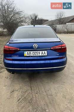 Седан Volkswagen Passat 2017 в Вінниці