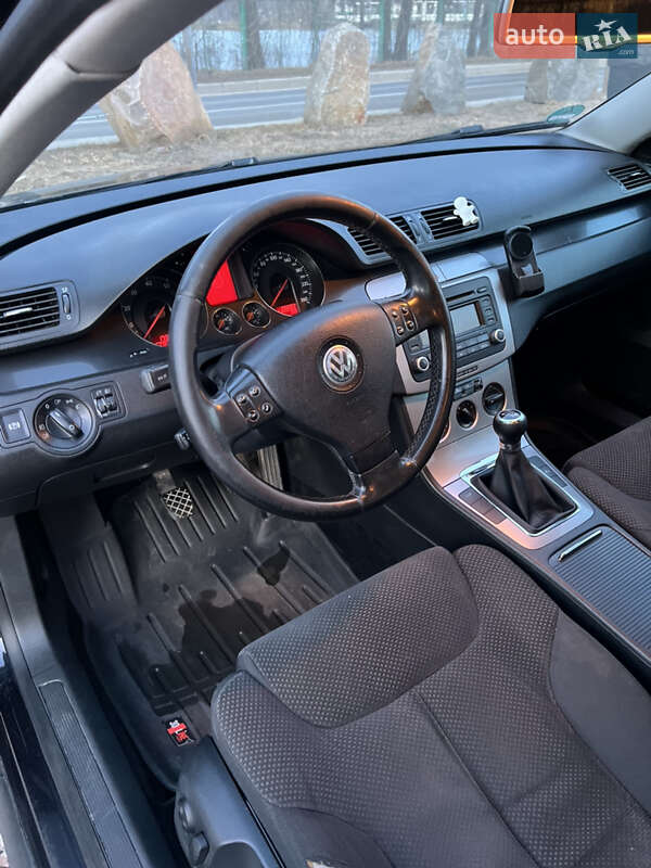 Универсал Volkswagen Passat 2006 в Львове фото 7 Универсал Volkswagen Passat 2006 в Львове