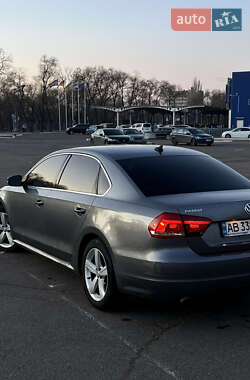 Седан Volkswagen Passat 2012 в Николаеве