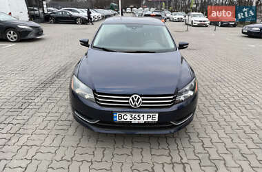 Volkswagen Passat 2012