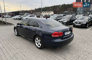 Седан Volkswagen Passat 2012 в Львові