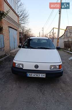 Универсал Volkswagen Passat 1988 в Днепре