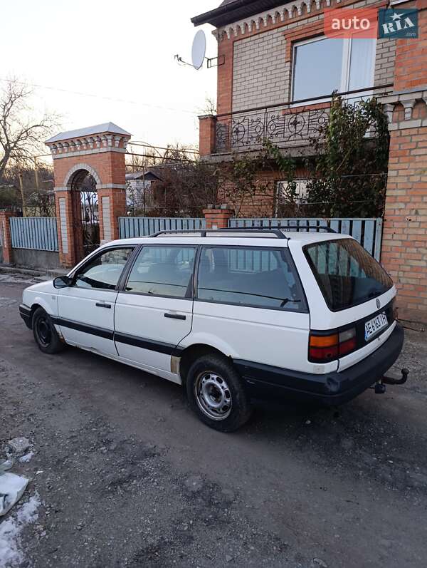 Универсал Volkswagen Passat 1988 в Днепре