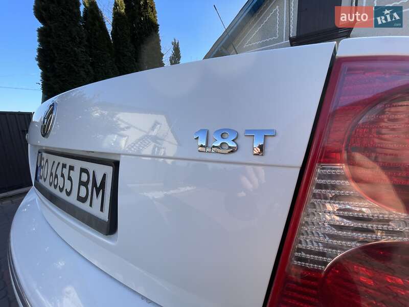 Седан Volkswagen Passat 2004 в Тернополе