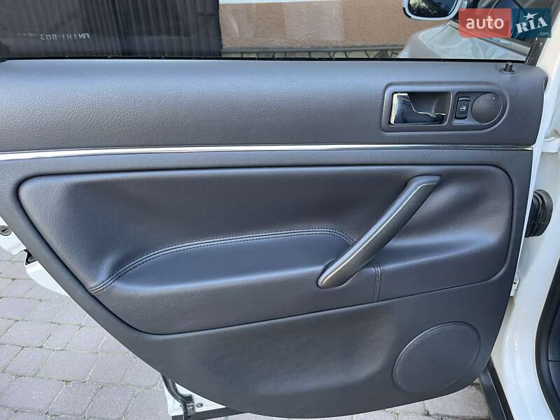 Седан Volkswagen Passat 2004 в Тернополе