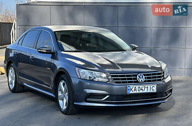 Седан Volkswagen Passat 2015 в Одесі