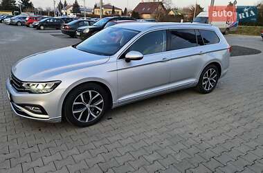 Volkswagen Passat 2019