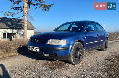 Седан Volkswagen Passat 2000 в Івано-Франківську