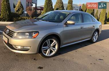 Седан Volkswagen Passat 2012 в Сарнах