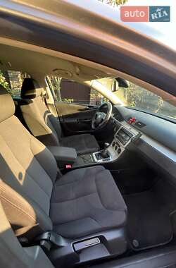 Универсал Volkswagen Passat 2009 в 