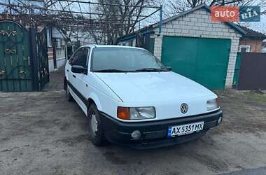 Седан Volkswagen Passat 1993 в Черкасах