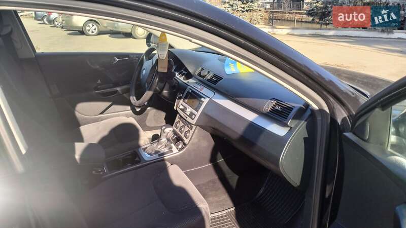 Універсал Volkswagen Passat 2008 в Тисмениці