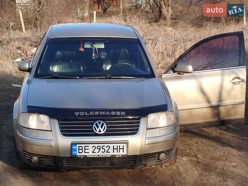 Седан Volkswagen Passat 2003 в Очакове