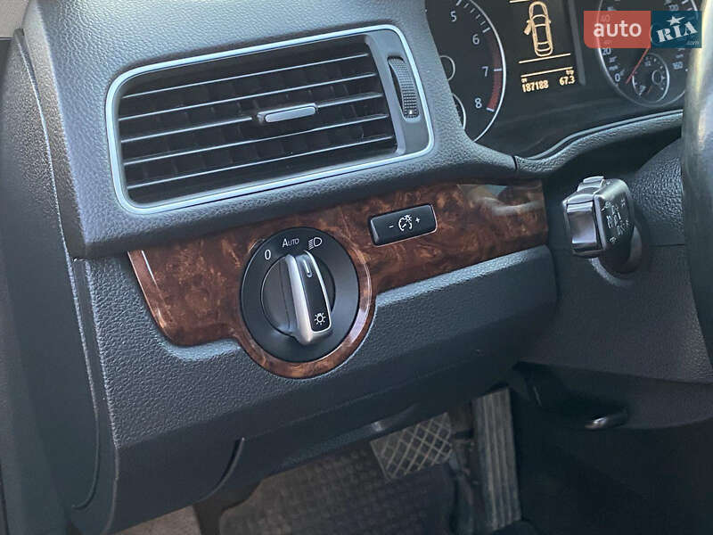 Седан Volkswagen Passat 2012 в Білій Церкві