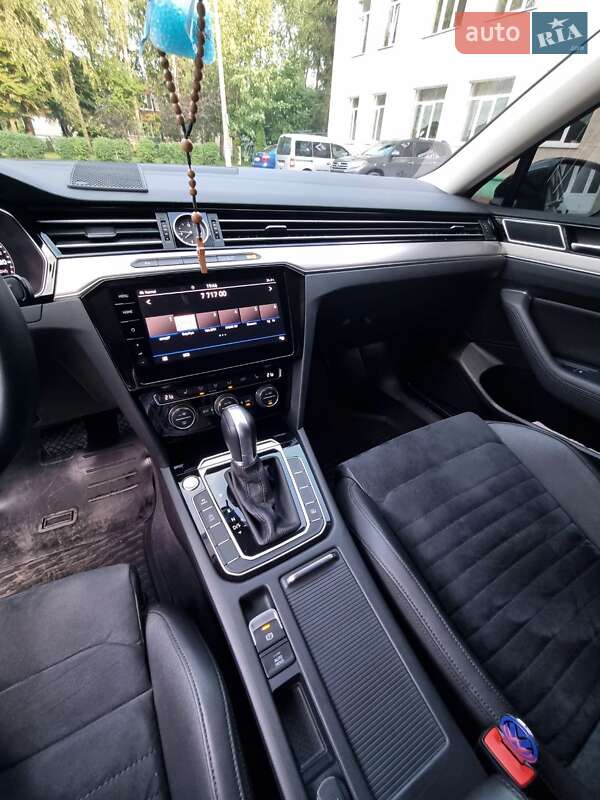 Седан Volkswagen Passat 2018 в Тернополе фото 7 Седан Volkswagen Passat 2018 в Тернополе