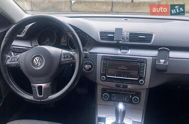 Універсал Volkswagen Passat 2011 в Львові