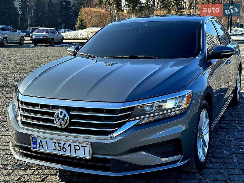 Седан Volkswagen Passat 2020 в Харькове